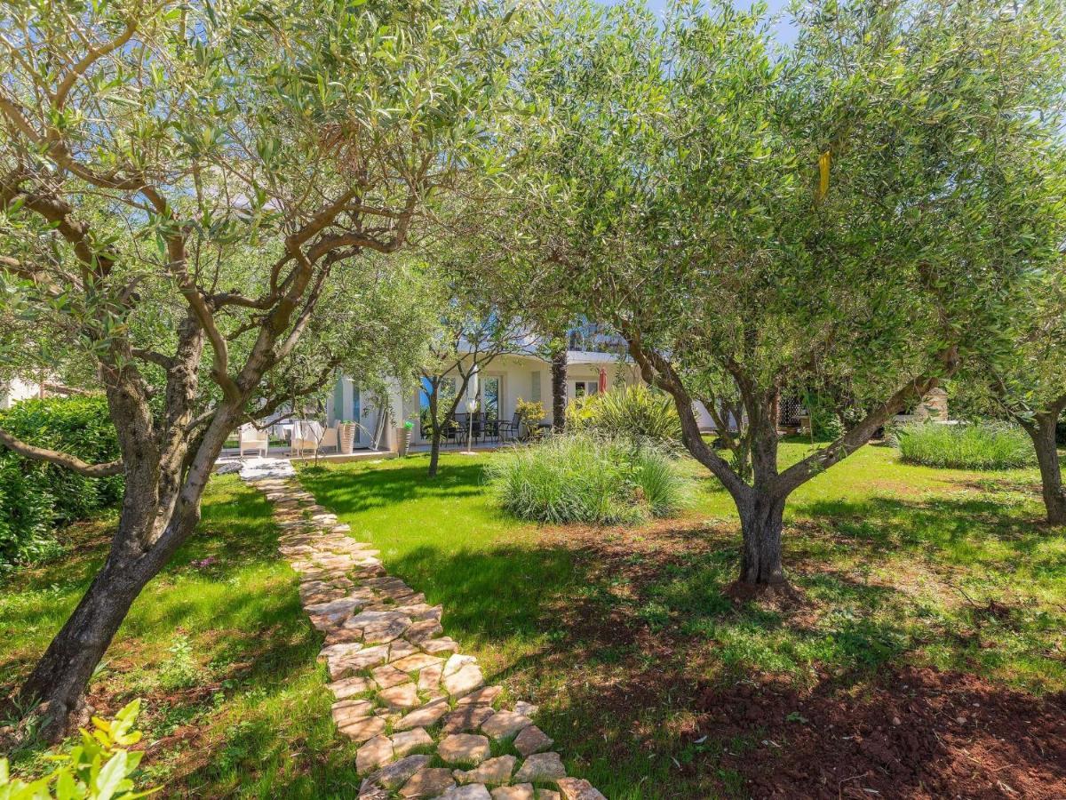 Apartment Mira-2 By Interhome Ουμάγκ Εξωτερικό φωτογραφία